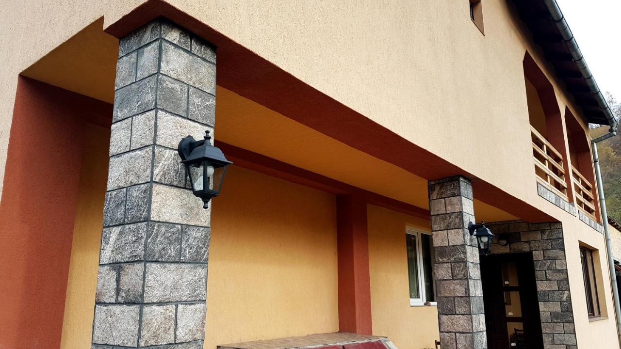 הוילה בראן Casa Dorina מראה חיצוני תמונה